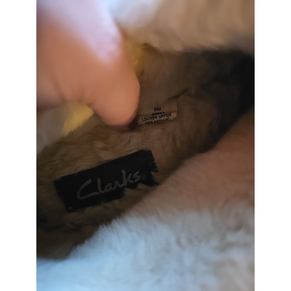 Clarks Purple Leather Faux Fur Lined Fringe Slip On Slippers Womans Size 9M - Picture 8 of 8